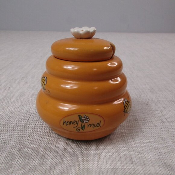 Honey‎ Miel Ceramic Beehive Honey Pot with Lid and Wooden Bumblebee Dipper Stick - Picture 5 of 7